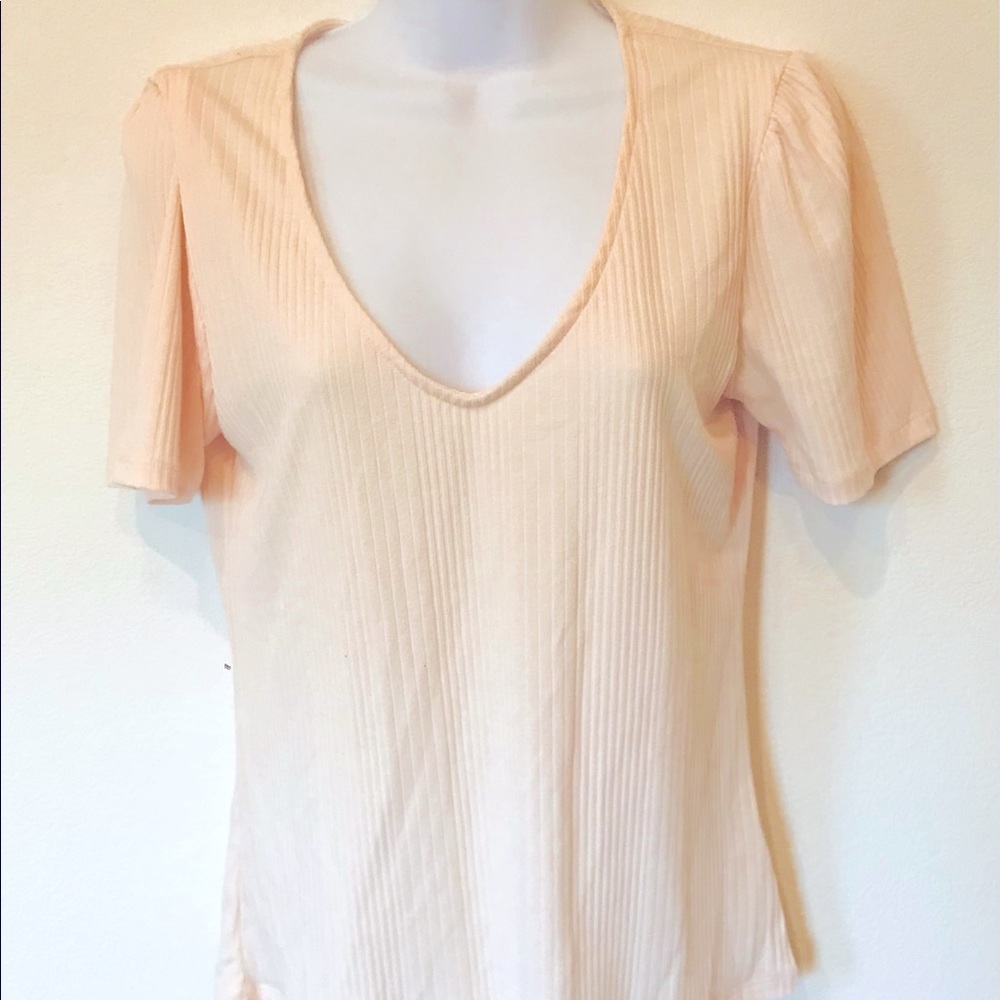 LC Lauren Conrad Ribbed V-neck Top Size Medium